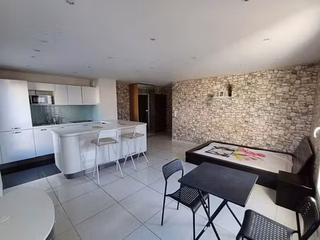 location meublée appartement 1 pièce 37 m² à evry (91000)  1 030 €