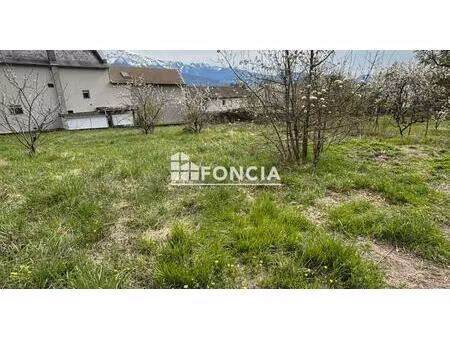 terrain viabilise  saint ismier