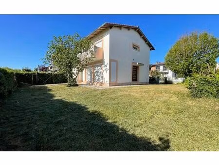 location maison  m² t-5 à l'union  1 300 €