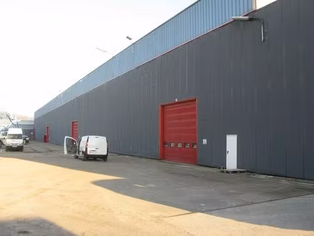 immeuble industriel à louer à flémalle