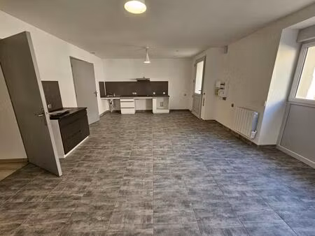 location appartement 2 pièces 59m² le creusot 71200