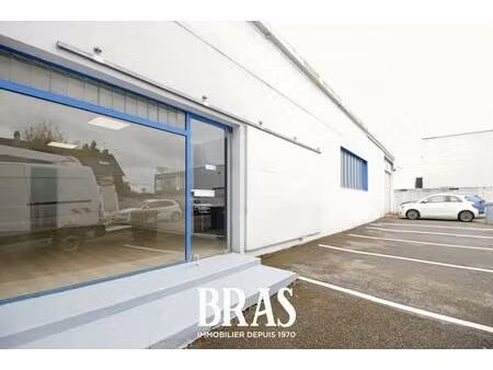 location local commercial 290m² carquefou 44470