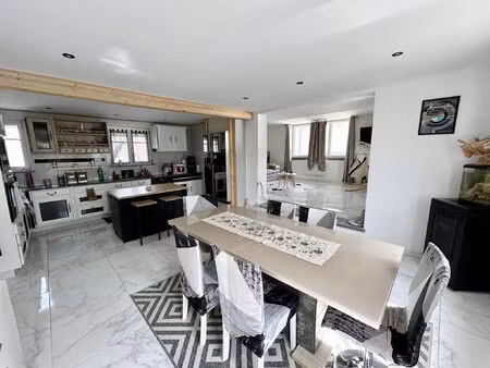 vente maison 5 pièces 85 m² morteau (25500)