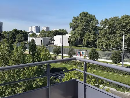 location appartement 3 pièces 88.9 m² à villetaneuse (93430)  980 €