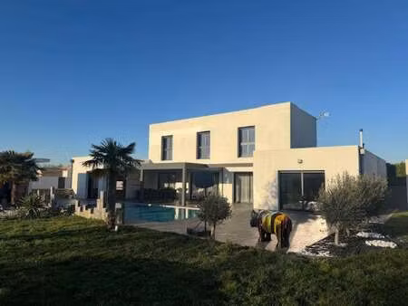 vente maison piscine à bessines (79000) : à vendre piscine / 225m² bessines