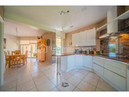 maison d'architecte de 290 m² à roupeldange