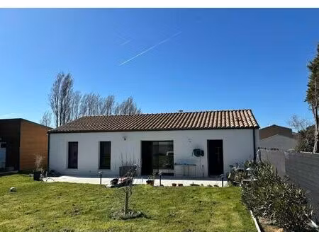 vente maison 3 pièces 77 m² le bernard (85560)