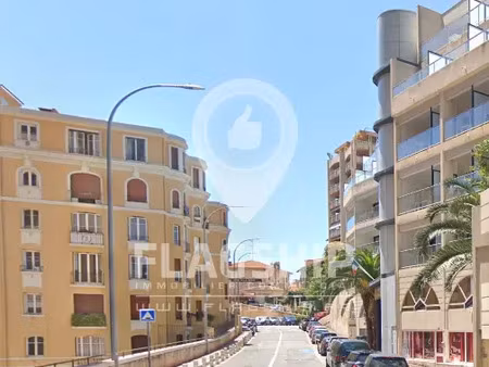 local commercial 168m² - murs occupes - beausoleil