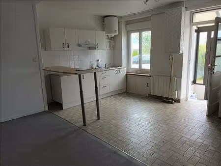 appartement - rdc - 52.63 m2 - 3 pièces - non meublé