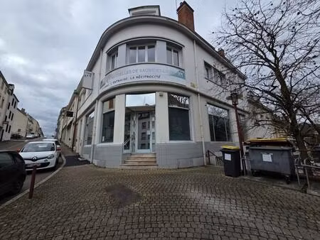 local a louer 90 m2 coeur de ville