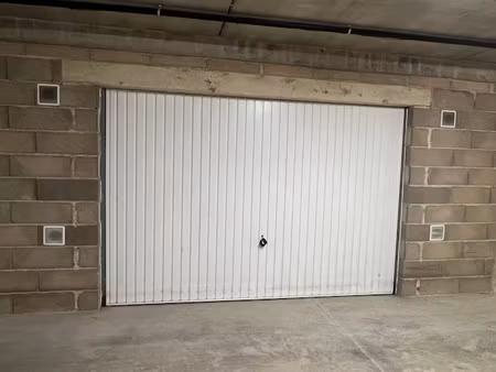 achat parking st pierre la mer 11560