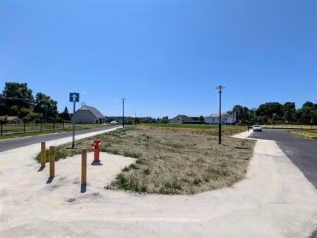 achat terrain 716m² lanobre 15270