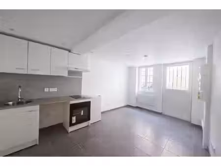 location appartement 1 pièce 18m²