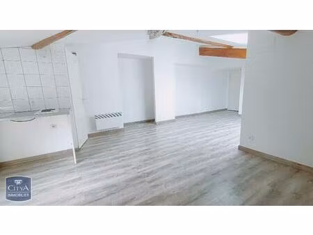 location appartement 2 pièces 33m² trebes 11800