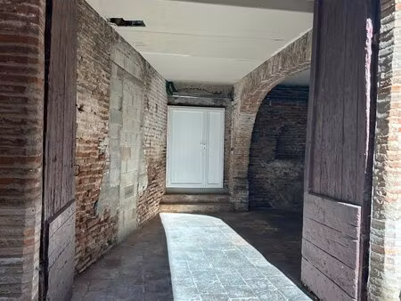 location parking gaillac 81600