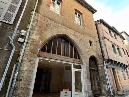 location local commercial 20m² cahors 46000