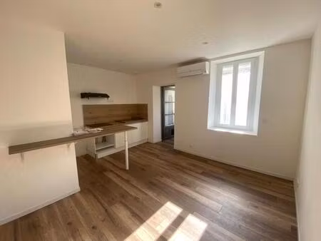 location appartement 3 pièces 56m² st ambroix 30500