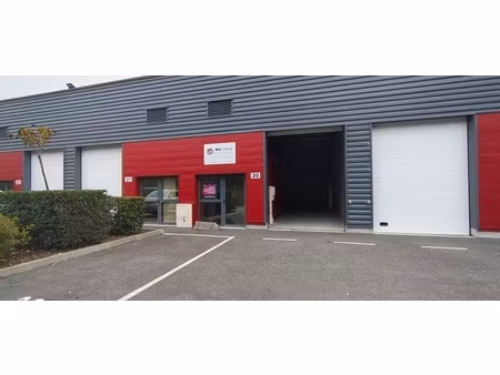 location local commercial 80m² montauban 82000