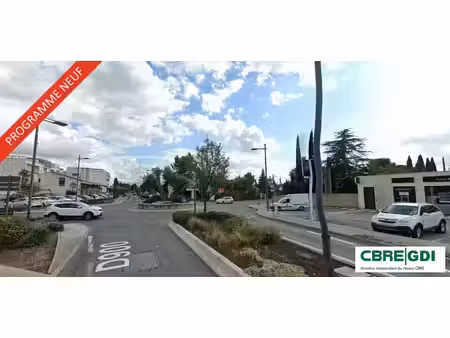 location local commercial 256m² les angles 30133