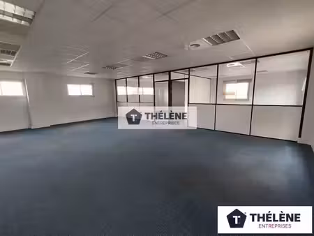 location local professionnel 125m² st aunes 34130