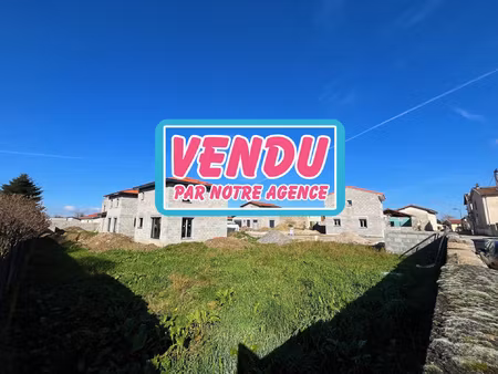 achat terrain 305m² chavanoz 38230