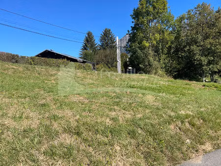 achat terrain 841m²