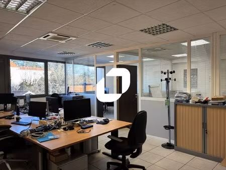 achat local professionnel 133m² limas 69400