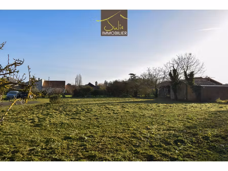 achat terrain 892m² argentonay 79150