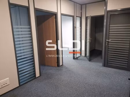 location local professionnel 95m² vaulx milieu 38090