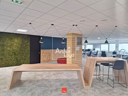 location local professionnel 1 709m² montbonnot st martin 38330