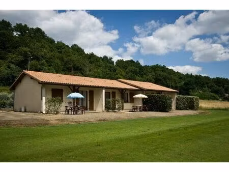 achat immeuble 400m² bahus soubiran 40320