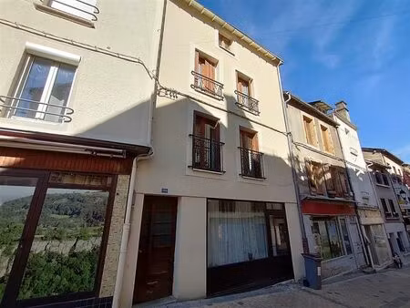 achat immeuble 180m² bort les orgues 19110