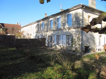 achat immeuble 485m² prignac et marcamps 33710