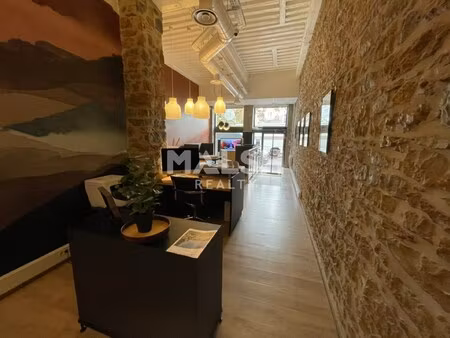 location local commercial 57m² lyon 4ème