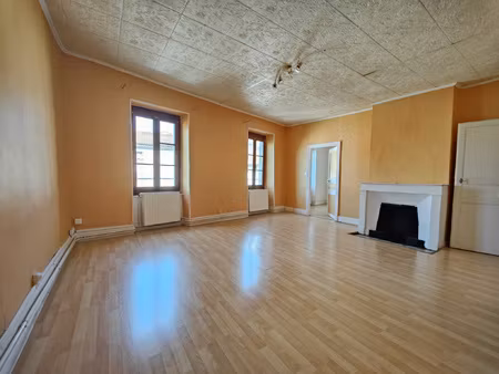 location appartement 4 pièces 102m² brioude 43100