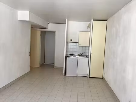 location appartement 1 pièce 34m² chambery 73000