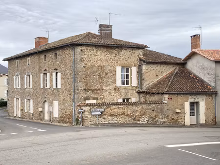 achat immeuble 330m² st maurice des lions 16500