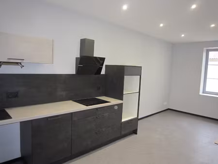 location appartement 3 pièces 58m² pouilly sous charlieu 42720