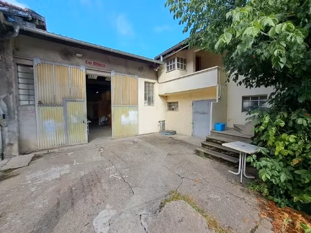 location local commercial 248m² jassans riottier 01480