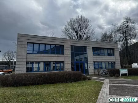 location local professionnel 104m² le bourget du lac 73370