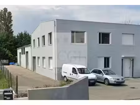 location local professionnel 151m² st symphorien d ozon 69360