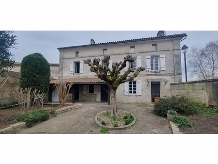 achat maison 5 pièces 149m² st meme les carrieres 16720
