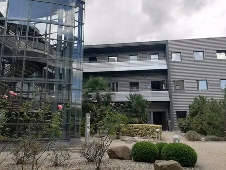 location local professionnel 415m² cournon d auvergne 63800