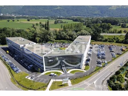 location local professionnel 5 390m² montbonnot st martin 38330