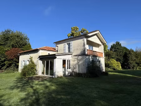 achat maison 6 pièces 174m² reignac 16360