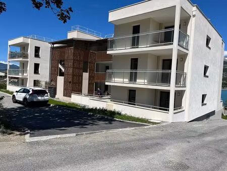 achat parking savines le lac 05160