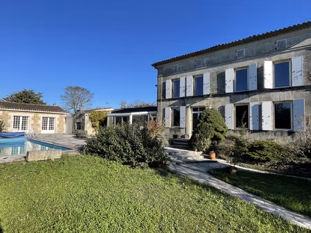 achat maison 7 pièces 242m² cherves richemont 16370