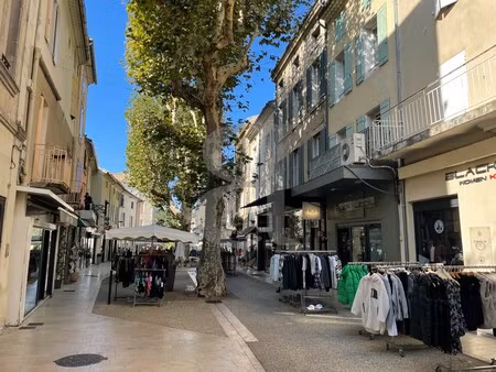 achat local commercial 60m² vaison la romaine 84110