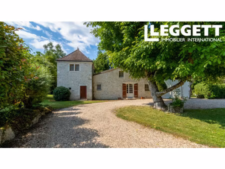 achat maison 8 pièces 201m² prignac 17160