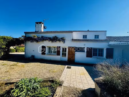 vente maison 8 pièces 136 m² à vouleme (86400)  138 500 €